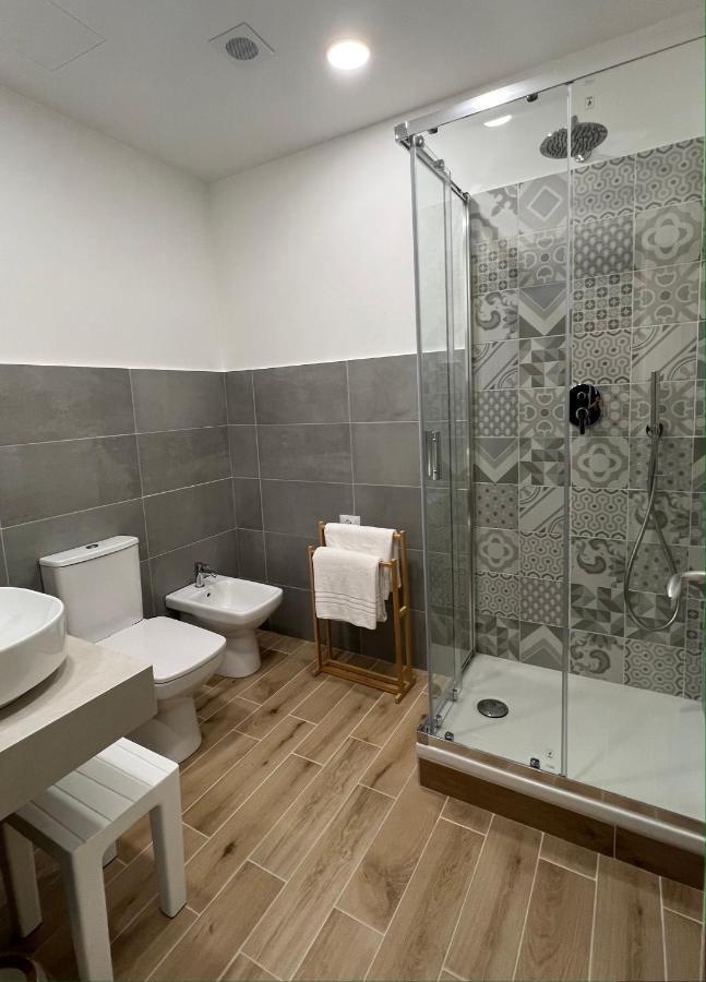 Nove Volte B&B คาตาเนีย ภายนอก รูปภาพ